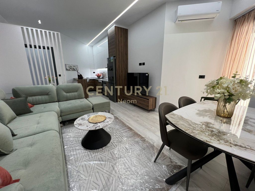 Apartment 2+1 for sale in Lungomare, Vlorë – a perfect opportunity for living or investment! 3