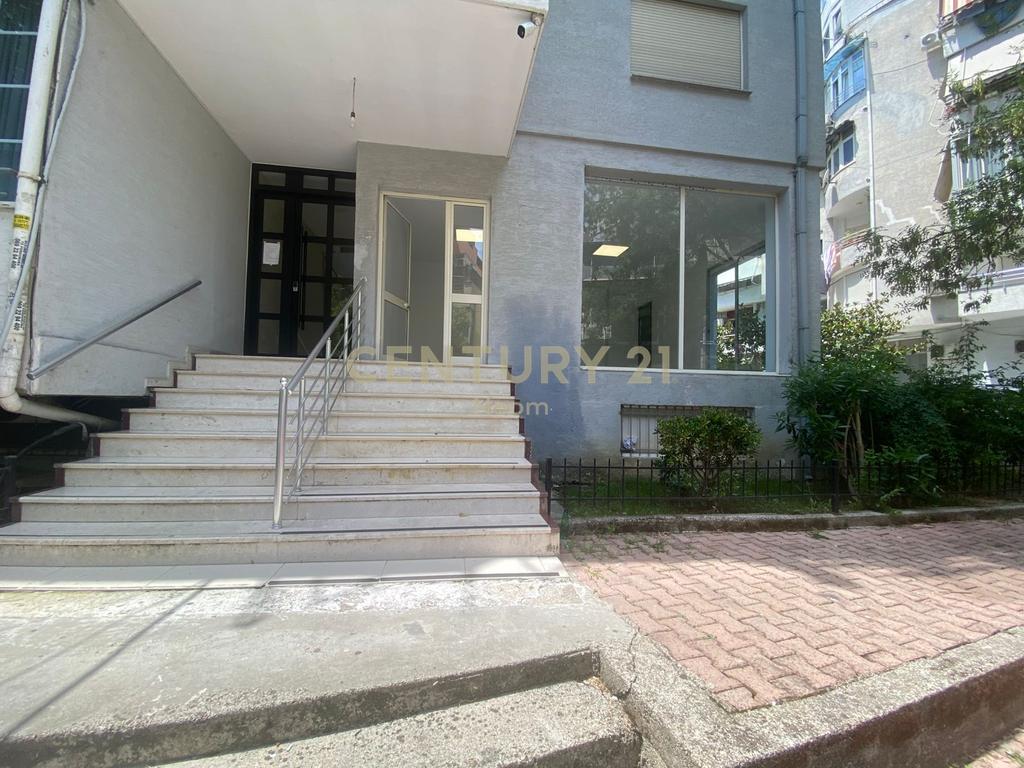 Commercial Space for Rent - Near the Zoo