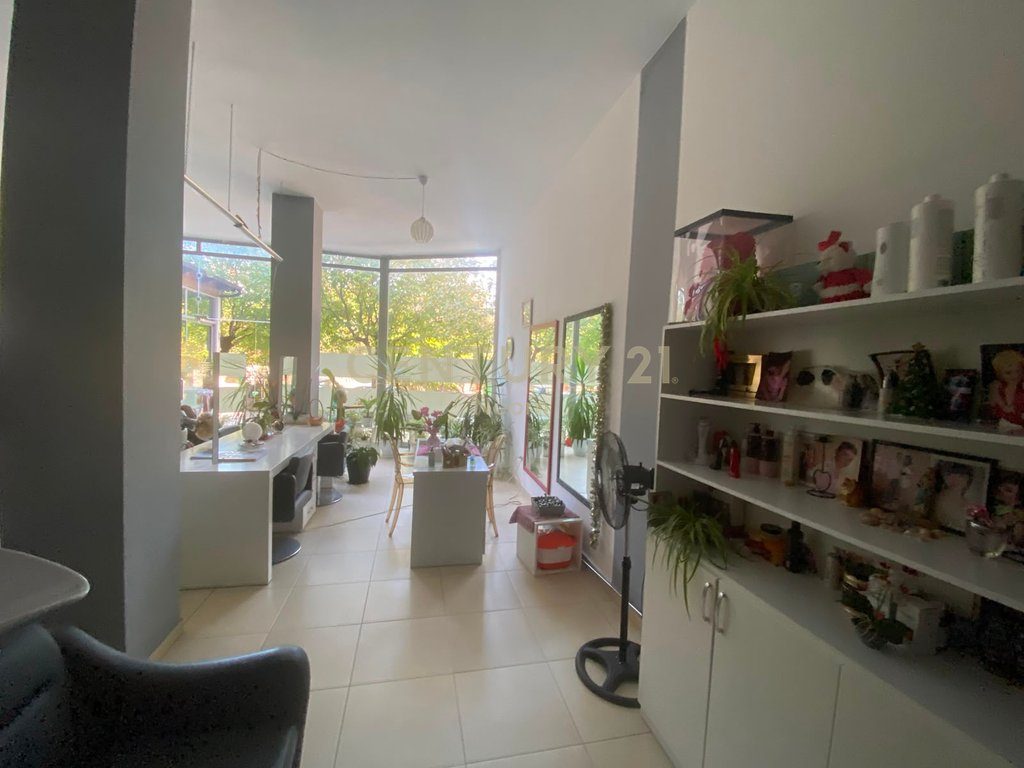 Commercial Space for Sale - Near Report TV 3