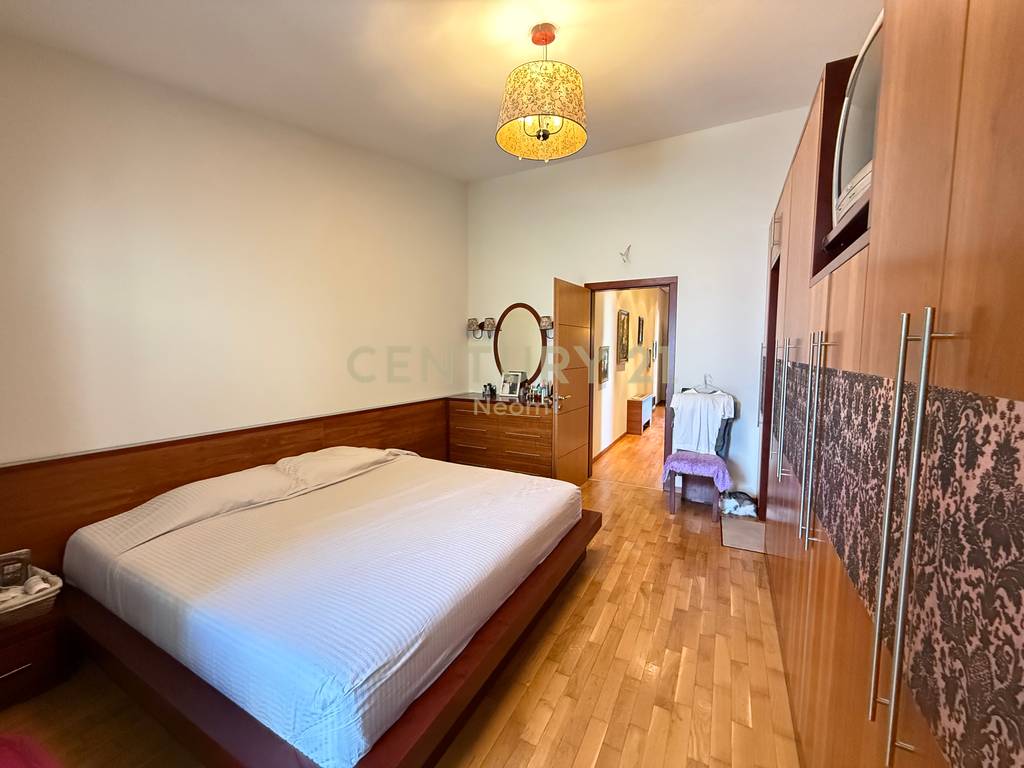 Apartment 3+1+3 Penthouse with Panoramic View of Tirana for Sale 3