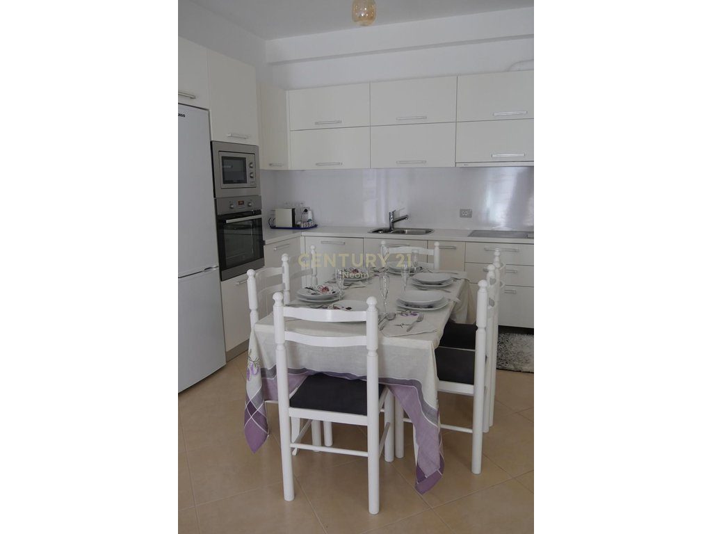 1+1 Apartment for Rent in Vlore 4