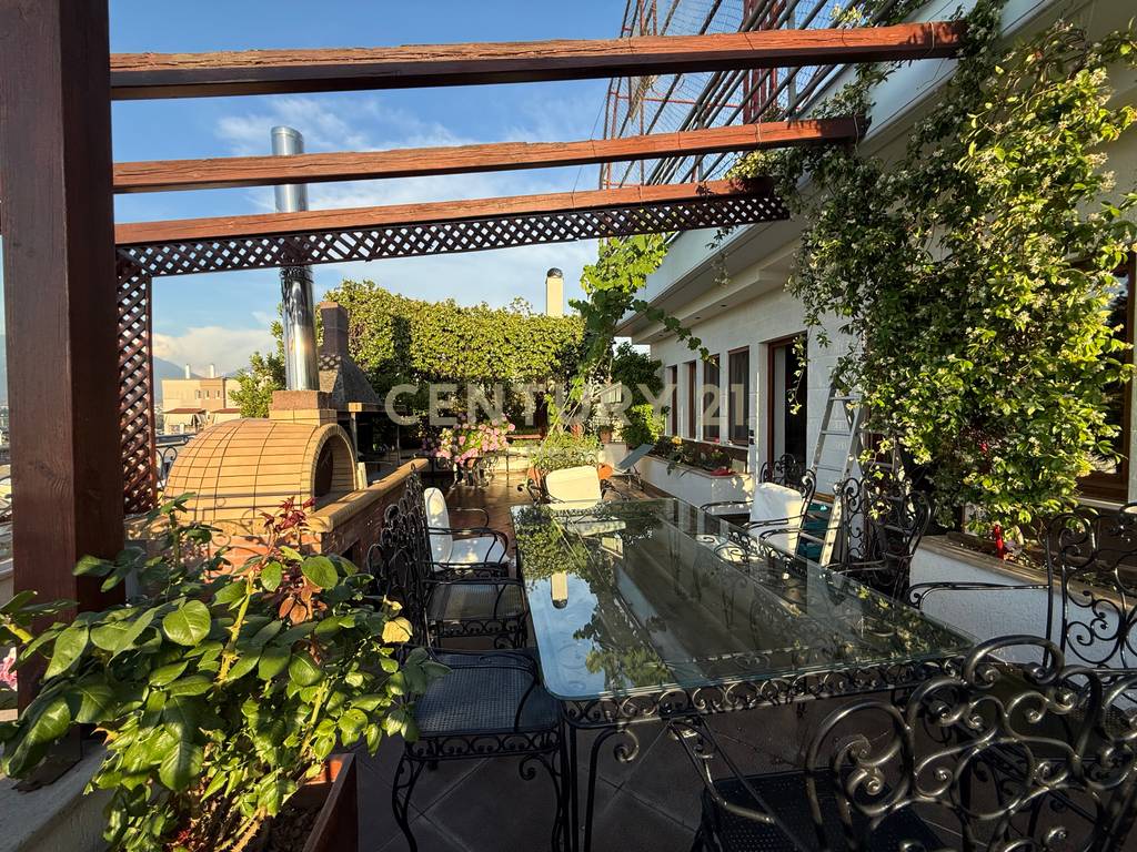 Apartment 3+1+3 Penthouse with Panoramic View of Tirana for Sale