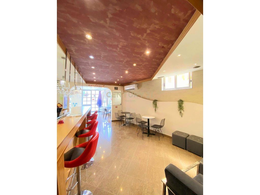 FOR SALE BUSINESS PREMISES BAR/CAFE IN FIER - 100000 EURO 3