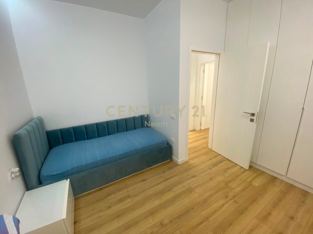Apartment 2+1+Parking for rent near the Botanical Garden, Tirana 4
