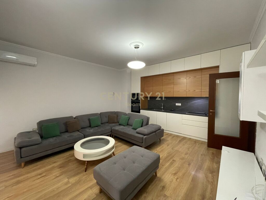 2+1 Apartment for Rent in Liqeni i Thate!