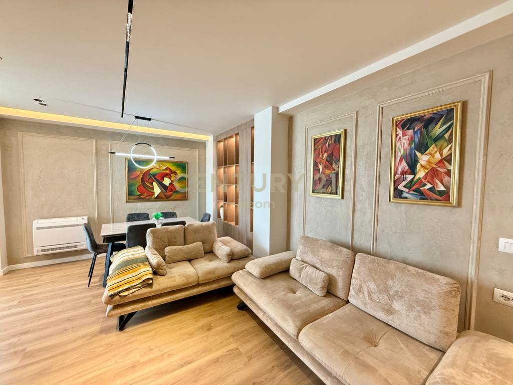 QIRA, APARTMENT 3+1+2 + STORAGE, KAVAJES STREET! 2