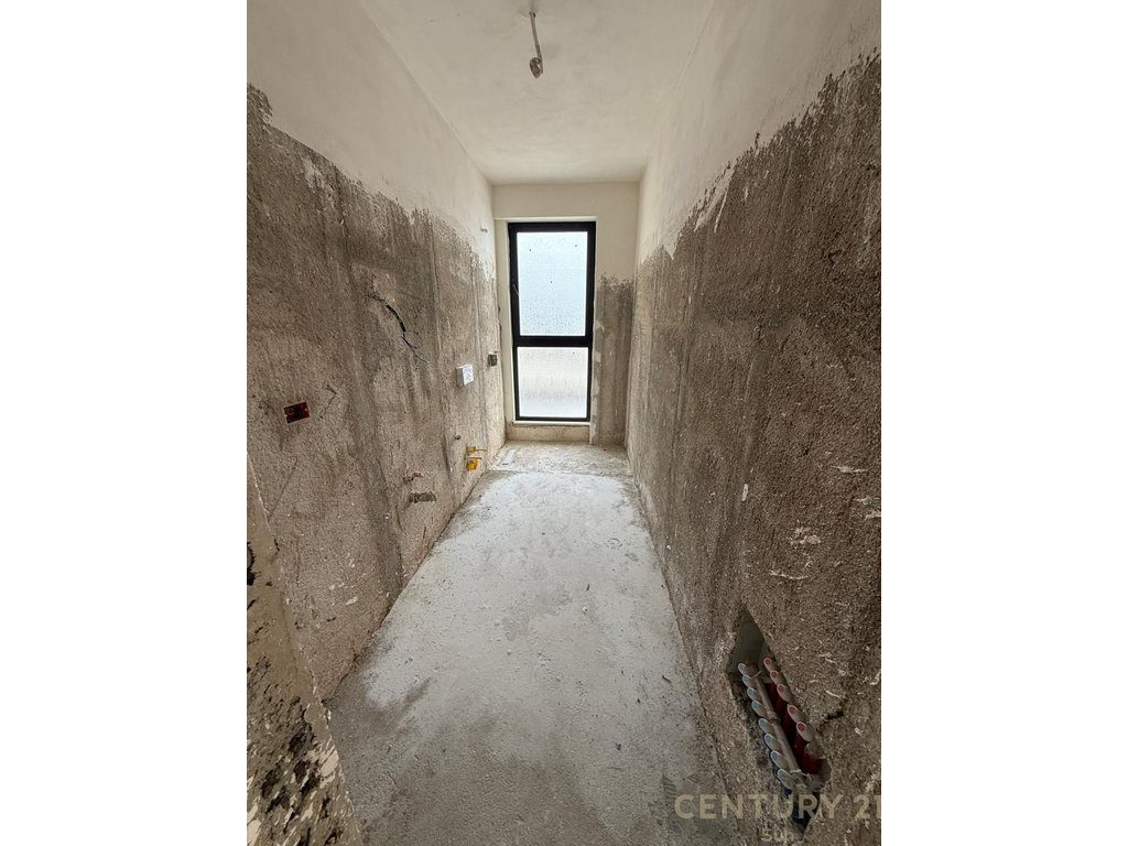 Penthouse në Shitje në Sarandë