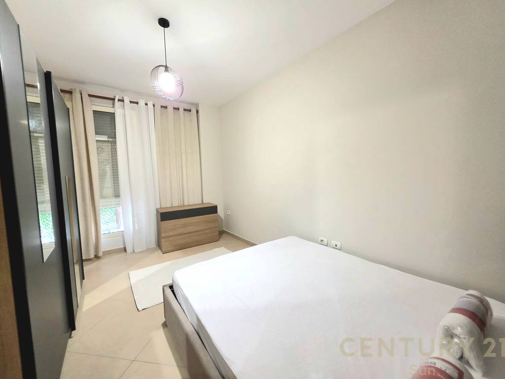 APARTAMENT 2+1 PER QIRA NE RRUGEN PETI 2