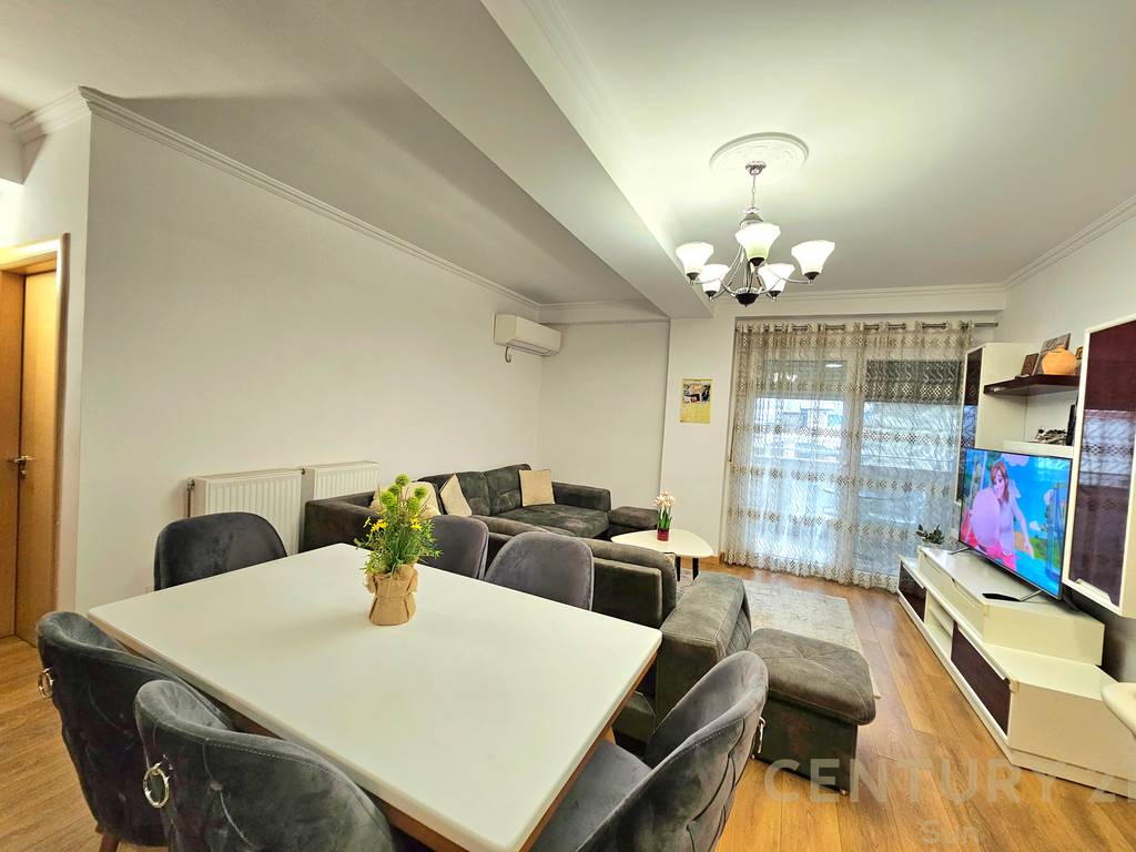 APARTAMENT 2+1 PER QIRA PRANE KOPSHTIT BOTANIK 2