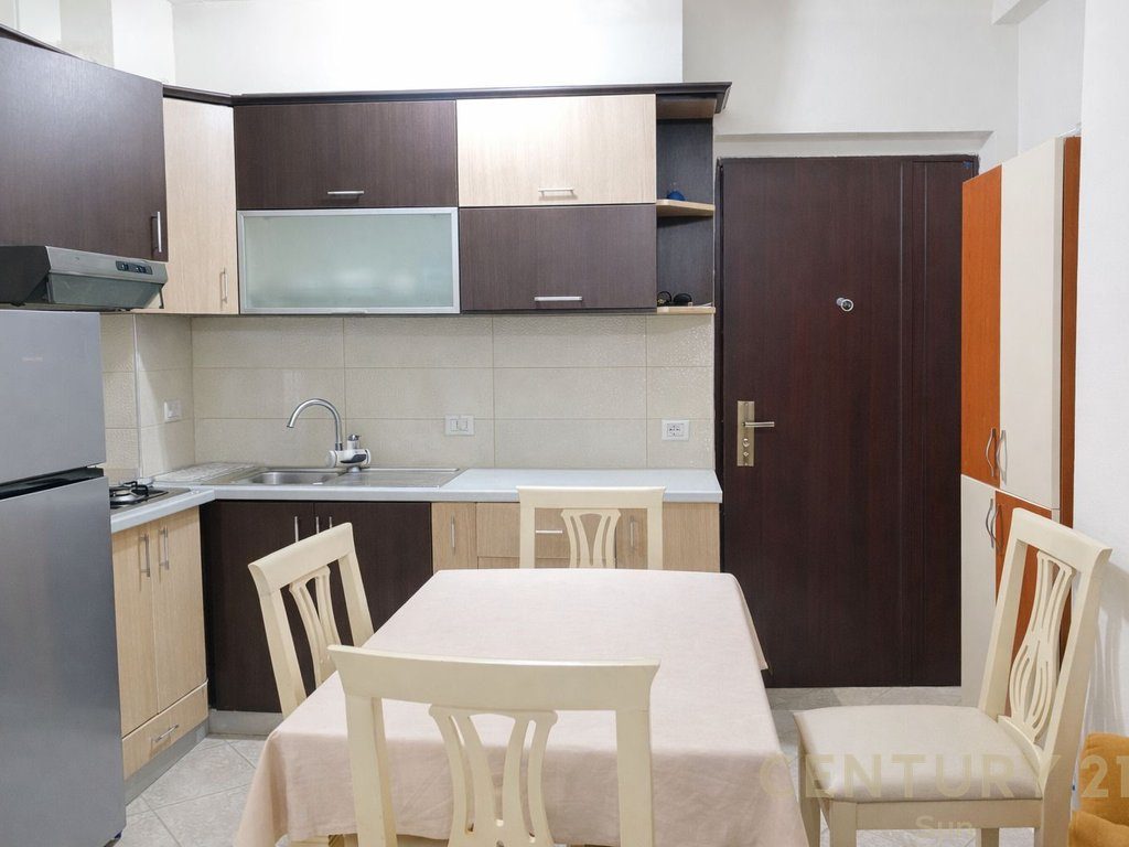 SHITET APARTAMENT 1+1 TEK SHKEMBI KAVAJES , DURRES !