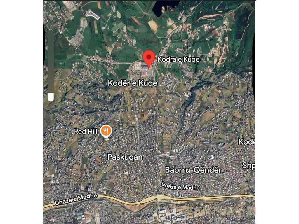 Toke 7000 m2 ne Paskuqan, Koder Kuqe, me Pamje nga Liqeni