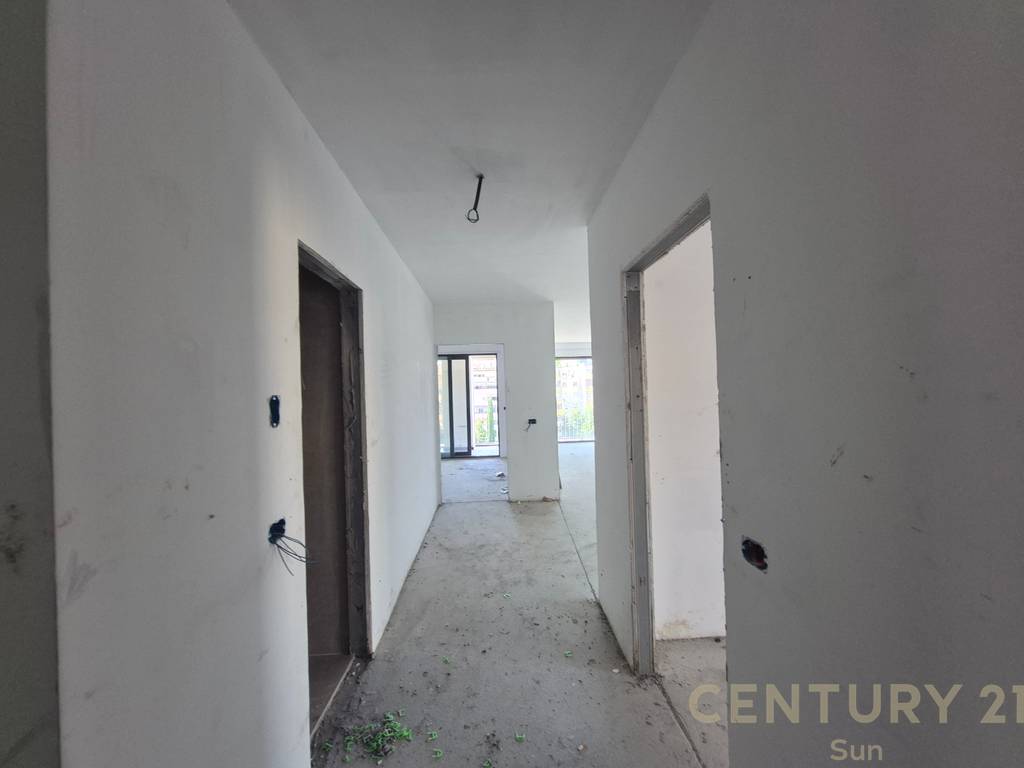 Shitet Apartament 2+1+2 tualete te Rr. Myslym Shyri – Urban Peak Residence 4