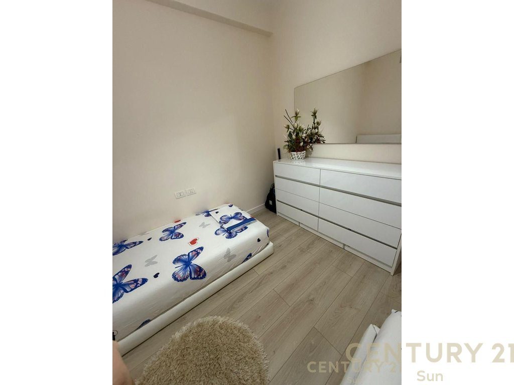 SHITET APARTAMENT NE LUNGOMARE! 3