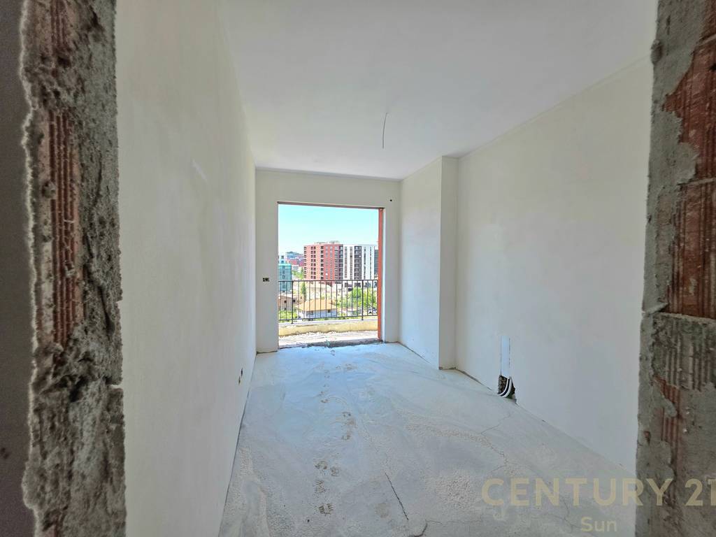 APARTAMENT 3+1 PER SHITJE NE PASKUQAN 2