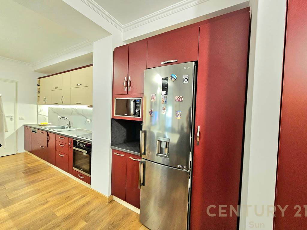 APARTAMENT 2+1 PER QIRA PRANE KOPSHTIT BOTANIK 3