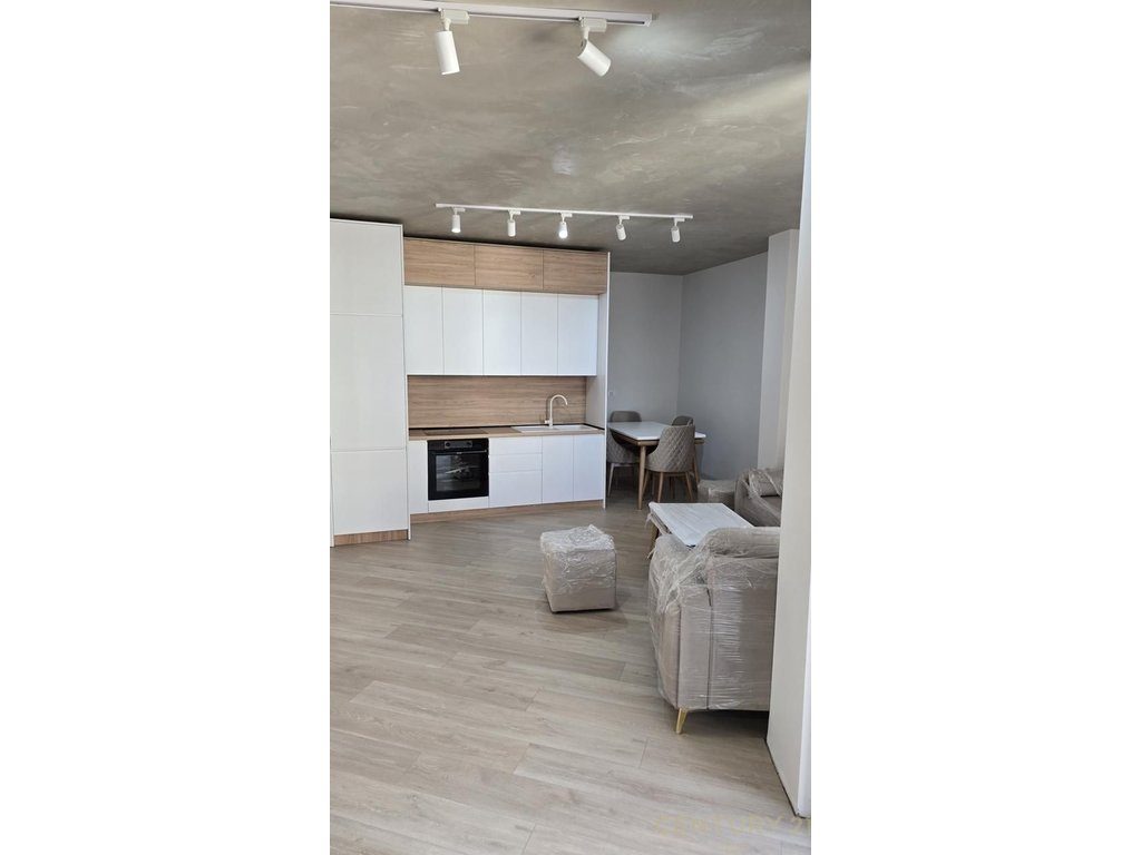 JAPIM ME QIRA APARTAMENT LUKSOZ 1+1 NE ASTIR. 2