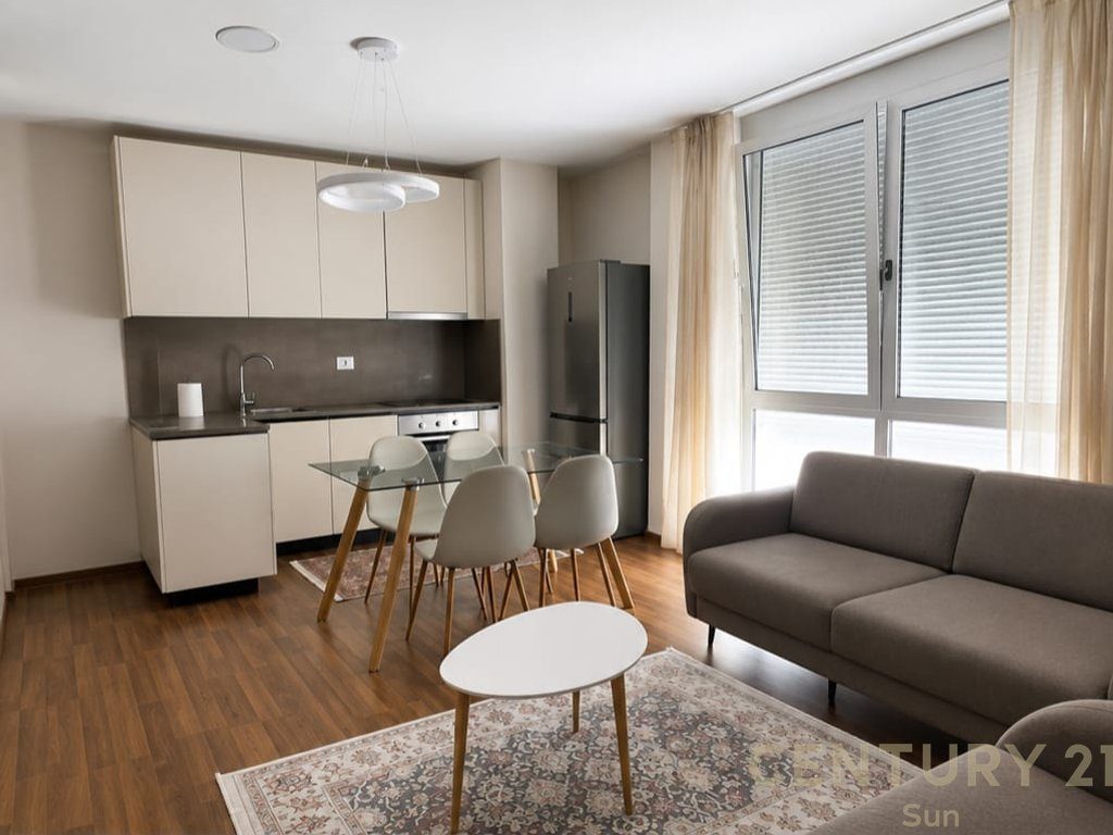 APARTAMENT 2+1 PER QIRA NE RRUGEN E BARRIKADAVE 4