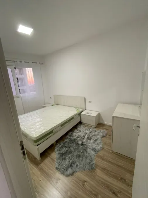 Apartament me qera - Dritan Hoxha, € 600, 70 m² 4