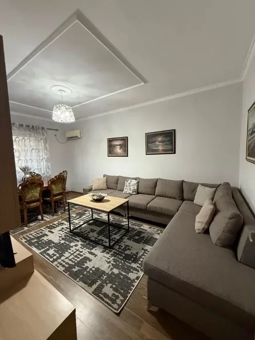 Apartament me qera - Don Bosko, € 650, 75 m² 2