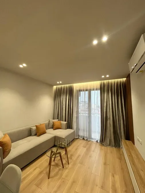 APartament me qera - Don Bosko, € 850, 100 m² 4