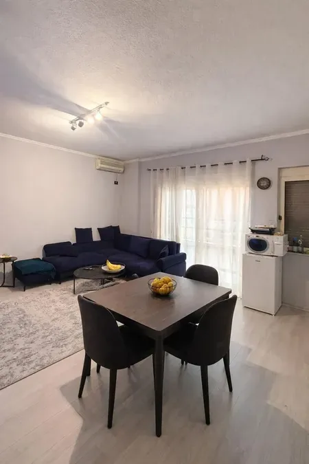 Apartament me qera - Selvia, € 600, 70 m² 2