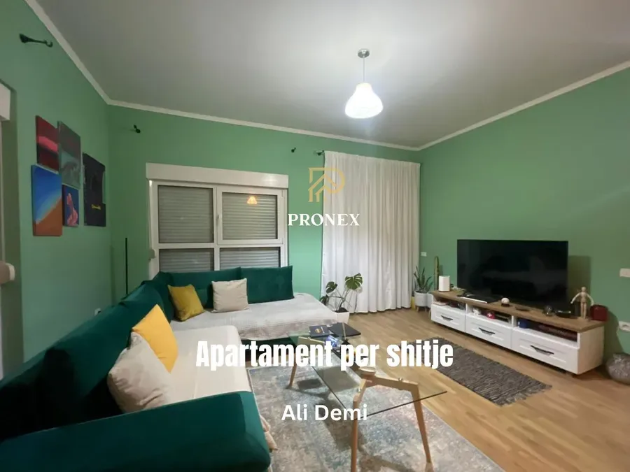 Shitet Apartament - Ali Demi, € 170.000, 103 m²