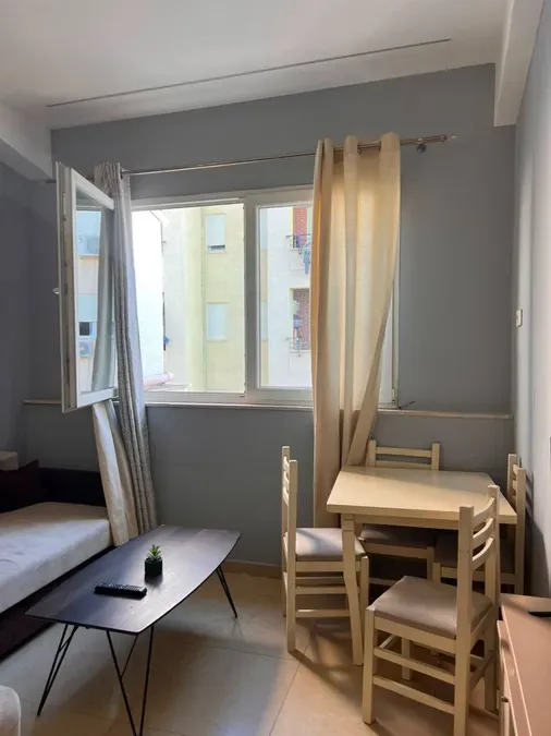 Apartament për qira Tiranë - qyteti, € 430, 50 m² 3