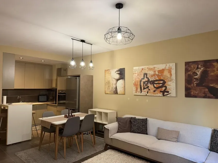 Apartament për qira Tiranë - qyteti, € 550, 112 m² 4