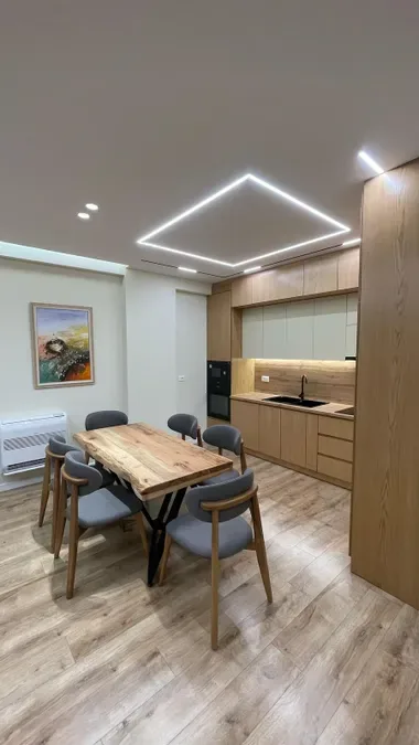 Apartament për qira Liqeni Thatë - K. Botanik - K. Zoologjik (Tiranë - qyteti), € 1.500, 116 m² 2