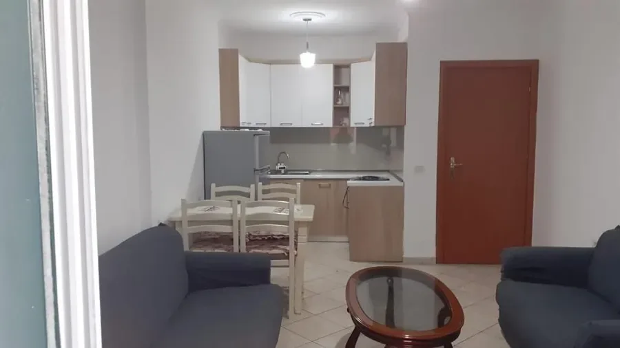 Apartament për qira Yzberisht (Tiranë - qyteti), € 350, 56 m² 4