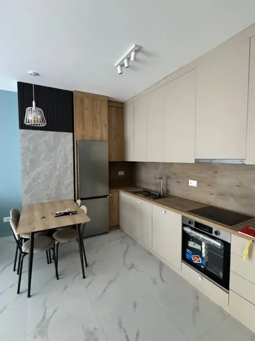 Apartament për qira Tiranë - qyteti, € 580, 68 m² 4