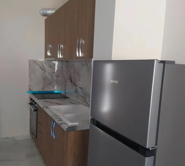 Apartament me qera - Shkoze, € 350, 54 m² 4
