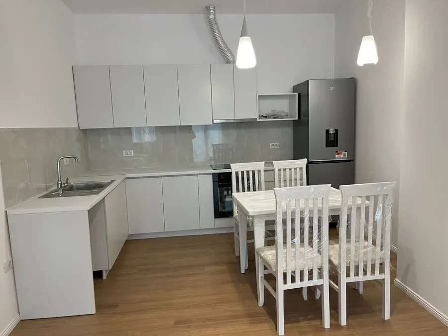 Apartament me qera - Ali Demi, € 480, 65 m² 4