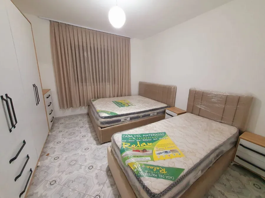 Apartament me qera - Porcelan, € 450, 60 m² 4