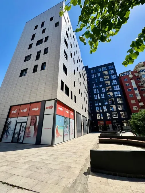 Apartament me qera - Square 21, € 650, 62 m² 3