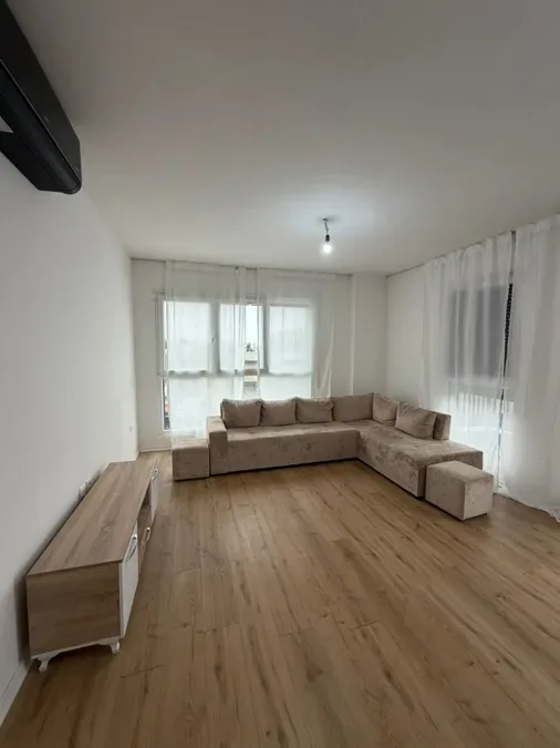 Apartament 2+1 me qera ne Don Bosko, € 600, 110 m² 2