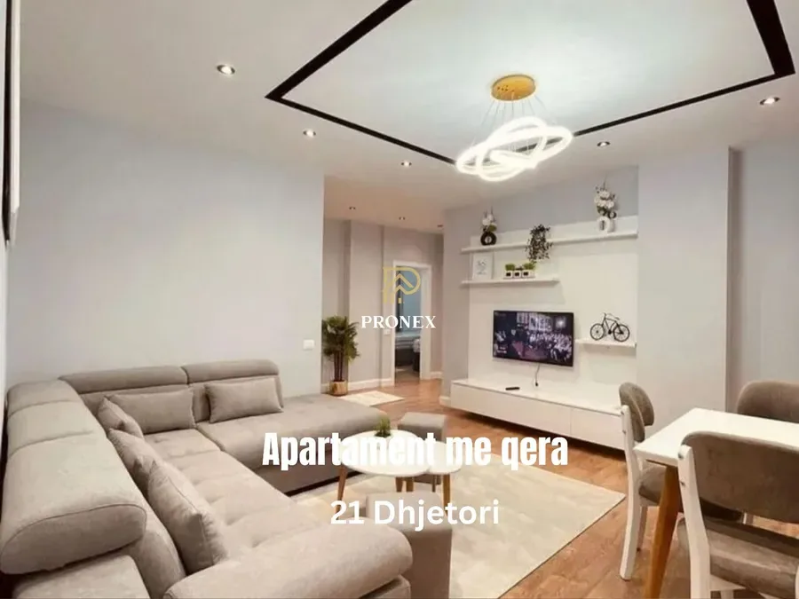 Apartament me qera - 21 Dhjetori, € 794, 90 m²