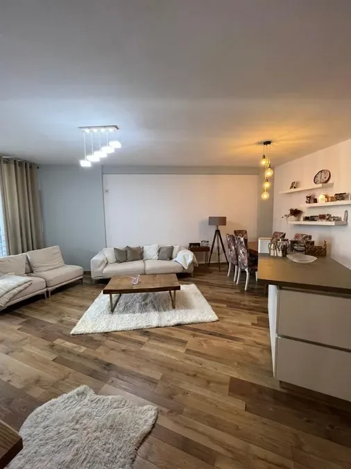 Apartament për qira Astiri - Unaza e Re (Tiranë - qyteti), € 550, 70 m² 2