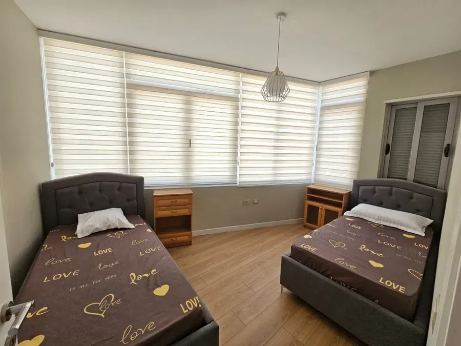 Apartament për qira Rr. Barrikadave - B. Zogu I - Materniteti (Tiranë - qyteti), € 700, 90 m² 4