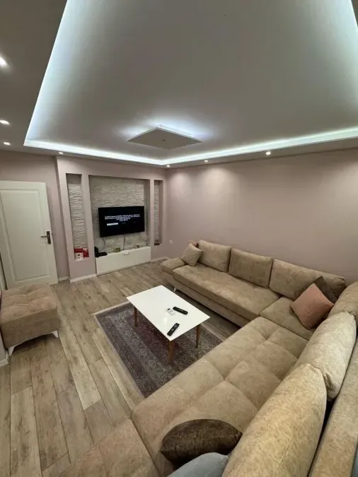 Apartament me qera - 21 Dhjetori, € 640, 60 m² 3