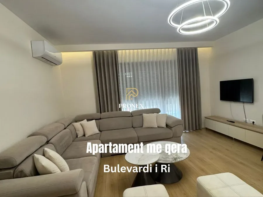 APartament me qera - Bulevardi i Ri, € 700, 68 m²