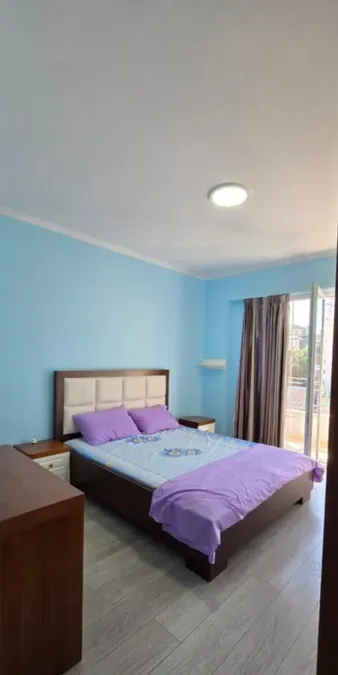Apartament për qira Qendër (Tiranë - qyteti), € 650, 90 m² 2