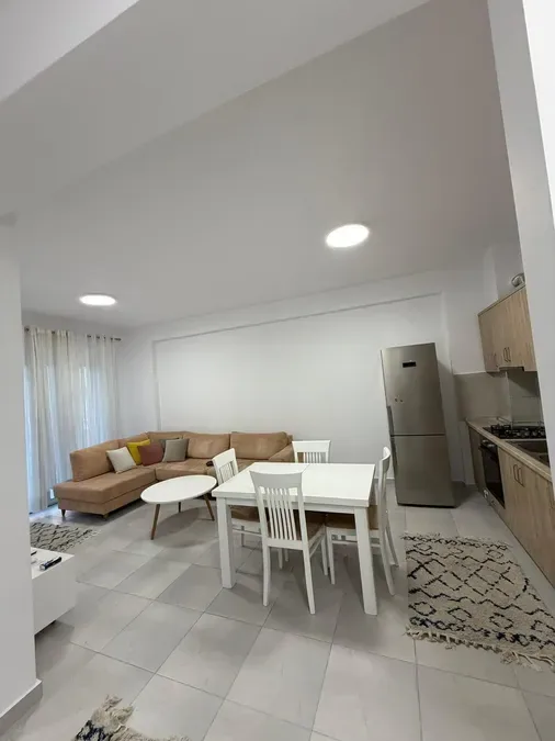 Apartament 2+1 me qira tek Kompleksi Golden Park, € 600, 80 m² 2
