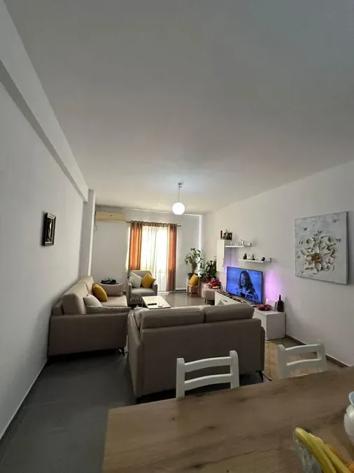 Shitet Apartament - Yzberisht, € 163.000, 130 m² 2