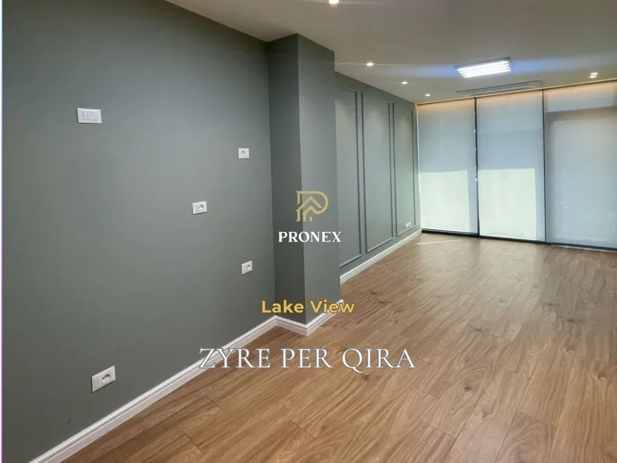 Zyrë për qira Tiranë - qyteti, € 1.500, 100 m²