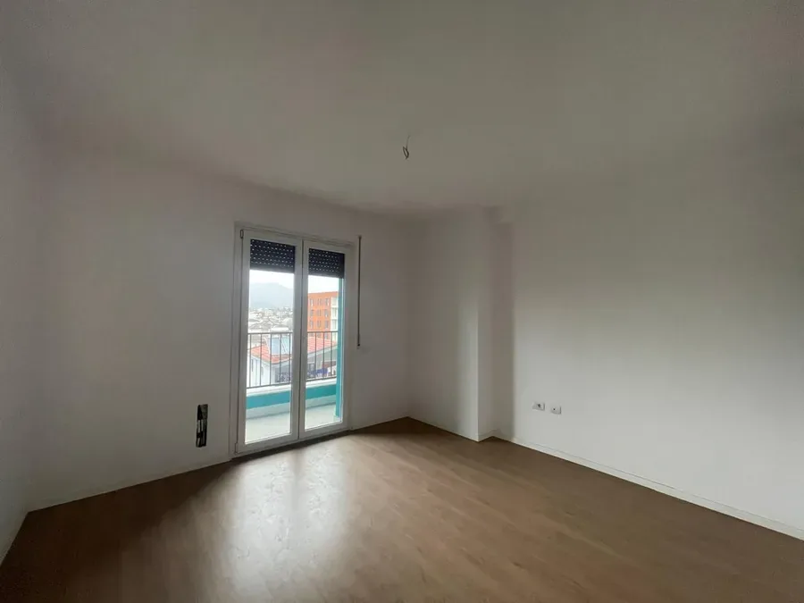 Shitet Apartament - Paskuqan, € 85.000, 64 m² 4