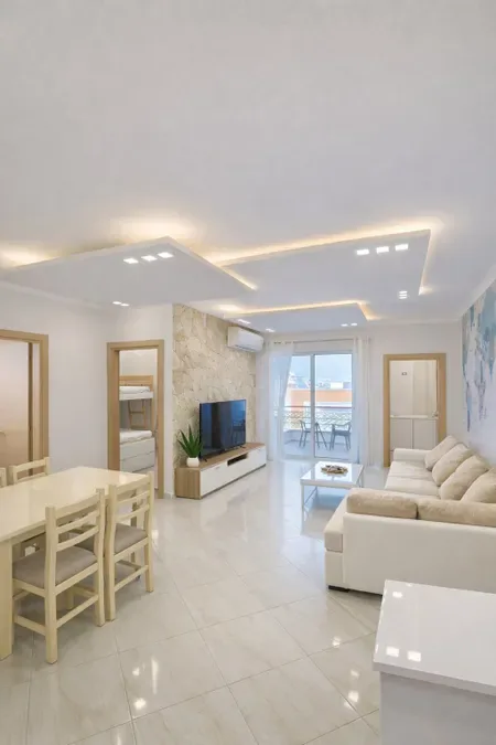 Apartament me qera - Liqeni i Thate, € 900, 110 m² 2