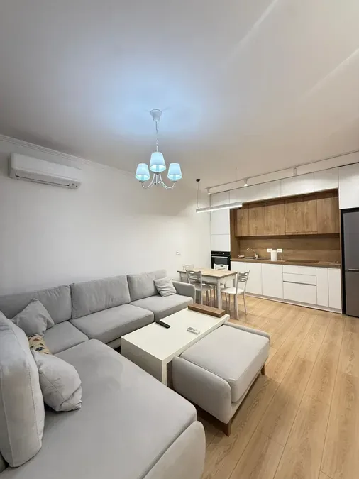 Apartament me qera - Don Bosko, € 570, 70 m² 3