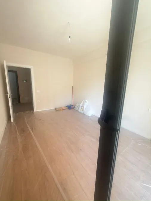 Ambient me zyre me qera - Residenca Urban Gate, € 450, 70 m² 3