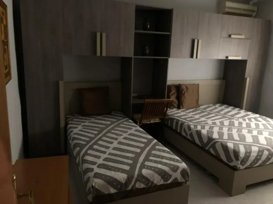 Apartament për qira Rr. e Kavajës - 21 Dhjetori (Tiranë - qyteti), € 550, 78 m² 2
